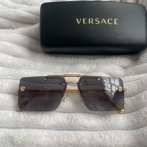 VERSACE Sunglasses